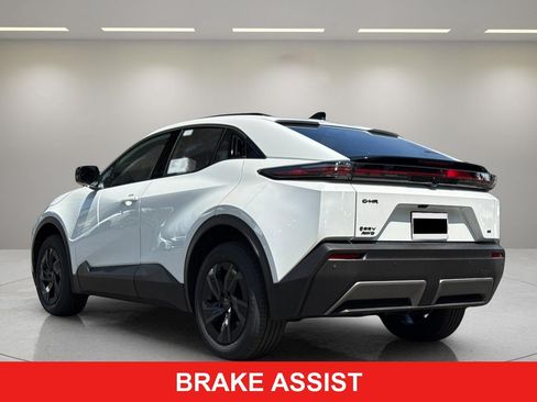 New 2026 Toyota C-HR AWD/4WD image 3