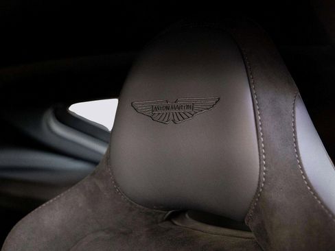 New 2026 Aston Martin V8 Vantage Coupe image 30