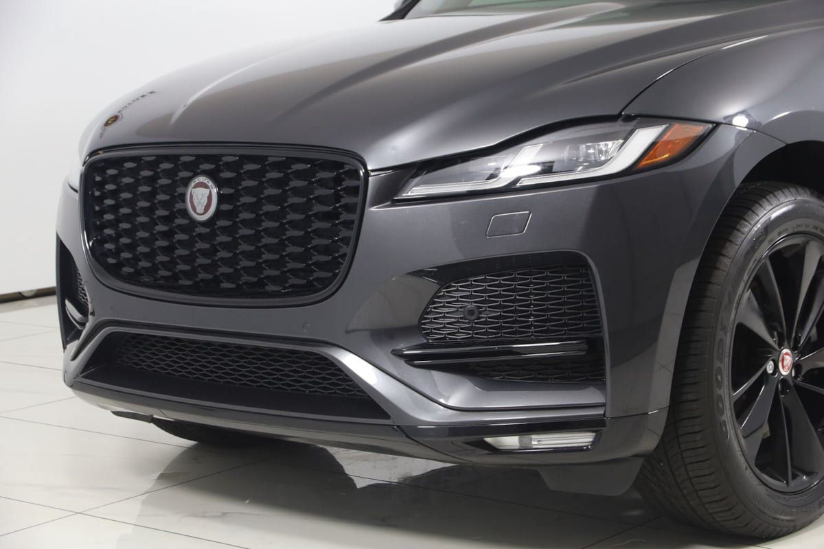 Used 2023 Jaguar F-PACE S AWD/4WD image 51
