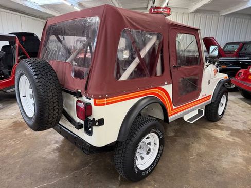 Used 1986 Jeep CJ 7 image 4