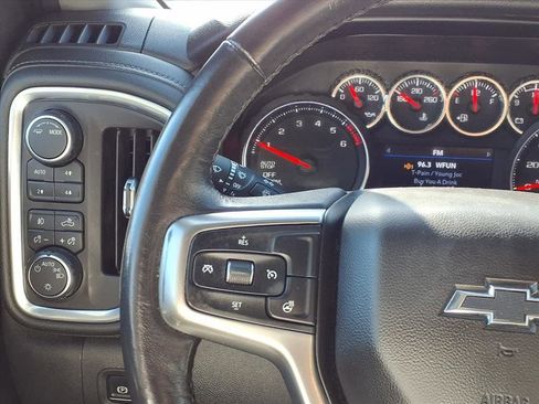 Used 2020 Chevrolet Silverado 1500 RST image 13