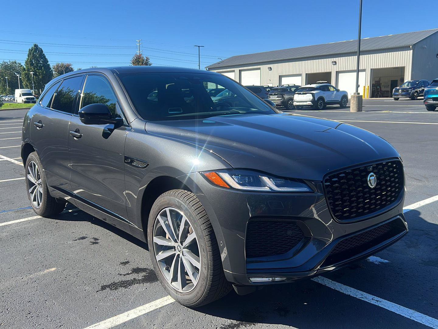 Certified 2026 Jaguar F-PACE R-Dynamic S AWD/4WD image 7