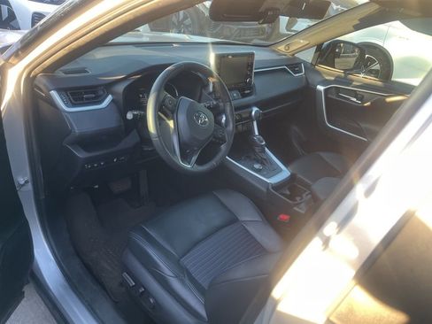 Used 2021 Toyota RAV4 XSE AWD/4WD image 11