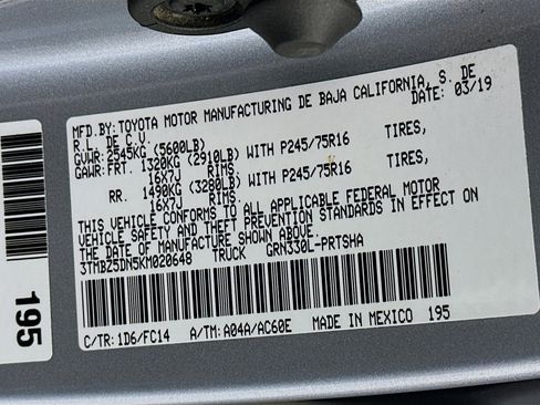 Used 2019 Toyota Tacoma SR5 RWD image 12