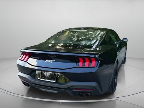 Used 2025 Ford Mustang GT RWD image 27