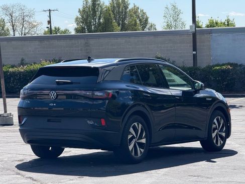 Used 2023 Volkswagen ID.4 Pro RWD image 4