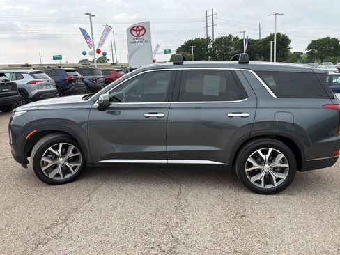 Used 2022 Hyundai Palisade SEL w/ 8P Bench Seat Package FWD image 6