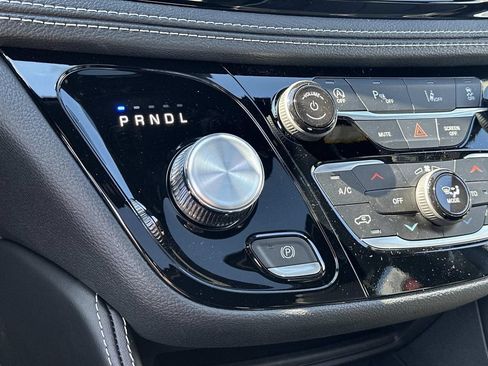 New 2026 Chrysler Pacifica Limited w/ S Appearance Package FWD image 26