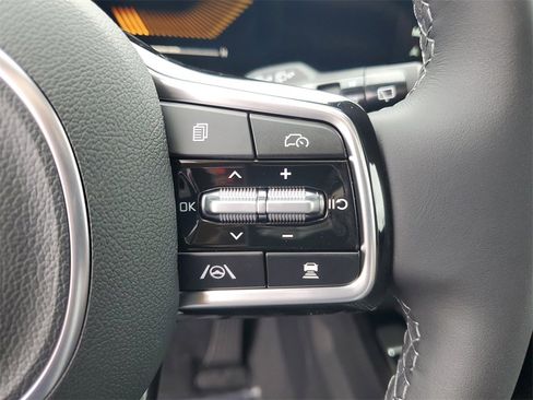 New 2025 Kia Sorento EX w/ Panoramic Sunroof Package image 13