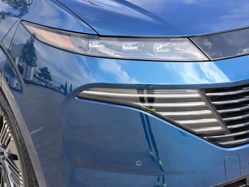 Used 2025 Nissan Murano Platinum w/ Cargo Package AWD/4WD image 35