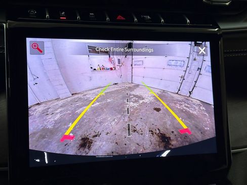 New 2025 Jeep Grand Cherokee Limited w/ Black Appearance Package image 43