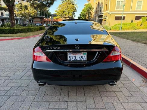Used 2006 Mercedes-Benz CLS 500 image 12