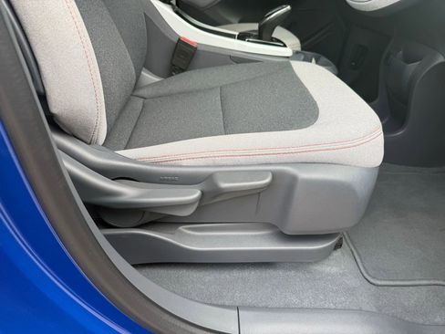 Used 2020 Chevrolet Bolt LT image 22