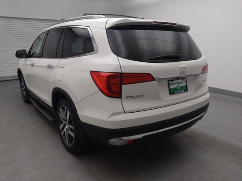 Used 2018 Honda Pilot Touring image 5