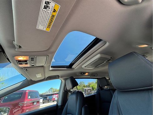 Used 2023 Honda Odyssey Touring image 36
