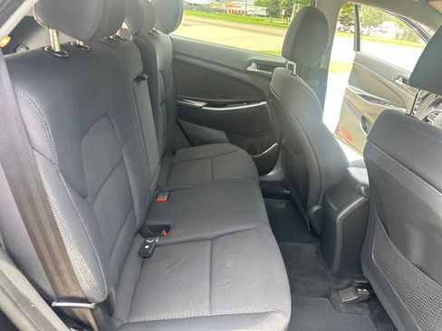Used 2021 Hyundai Tucson Value w/ Cargo Package FWD image 12