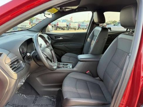 Used 2024 Chevrolet Equinox RS FWD image 11