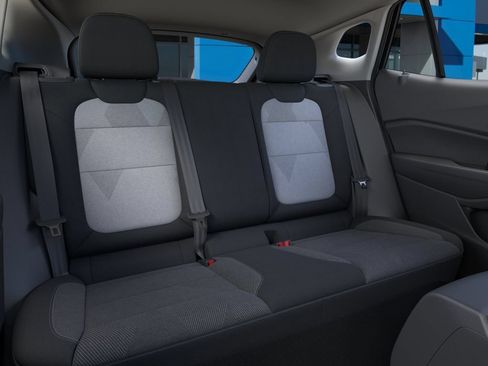 New 2026 Chevrolet Trax LS FWD image 17