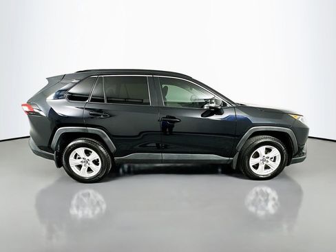 Used 2019 Toyota RAV4 XLE image 4