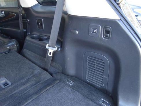 Used 2014 INFINITI QX60 AWD w/ Deluxe Touring Package image 45