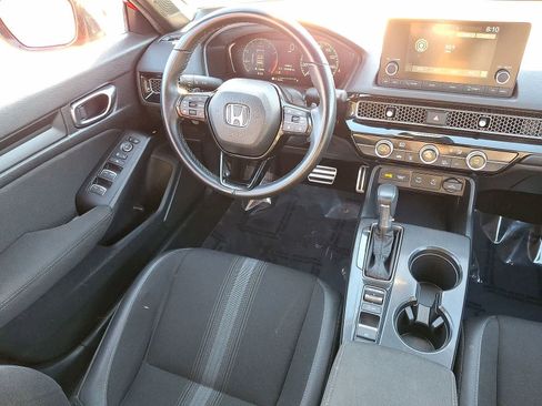 Used 2025 Honda Civic Sport image 10