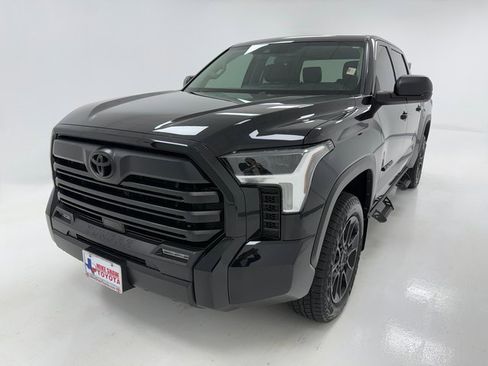 Used 2024 Toyota Tundra SR5 image 4