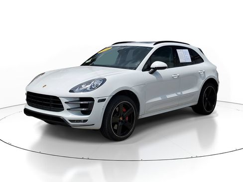 Used 2016 Porsche Macan Turbo AWD/4WD image 2