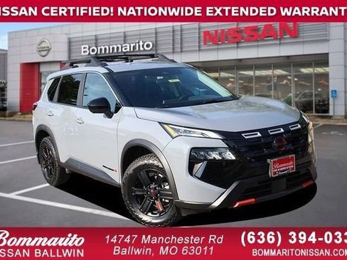 Certified 2025 Nissan Rogue SV AWD/4WD image 1