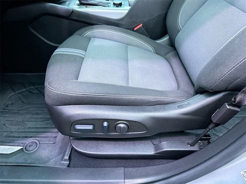 Used 2023 Chevrolet Blazer LT w/ Convenience Package image 9