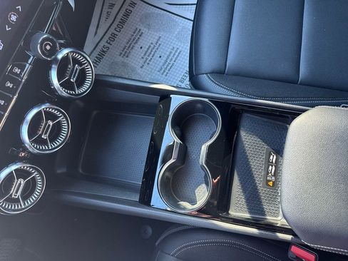 Used 2024 Chevrolet Blazer EV LT image 36