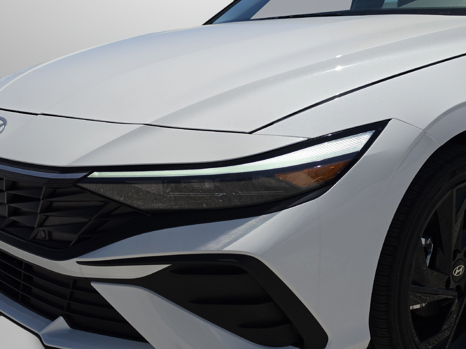 New 2026 Hyundai Elantra Sport FWD image 34