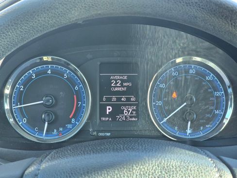 Used 2019 Toyota Corolla LE image 24