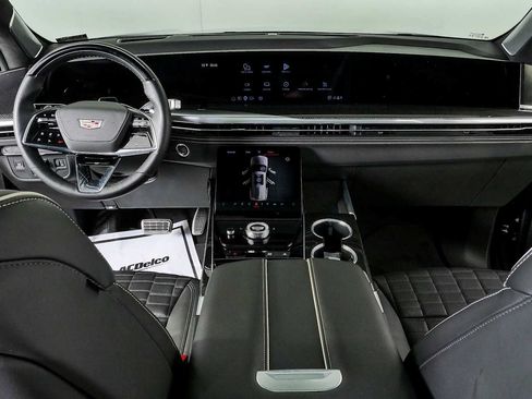Certified 2025 Cadillac Escalade V AWD/4WD image 23