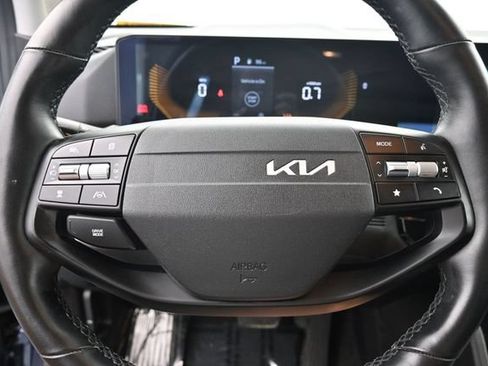 Used 2026 Kia Sportage LX FWD image 28