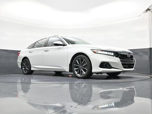 Used 2021 Honda Accord EX-L image 19