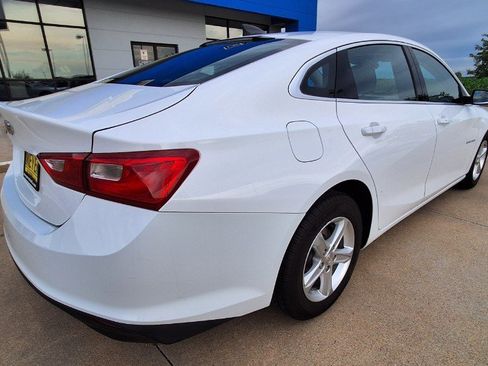 Used 2020 Chevrolet Malibu LS FWD image 8