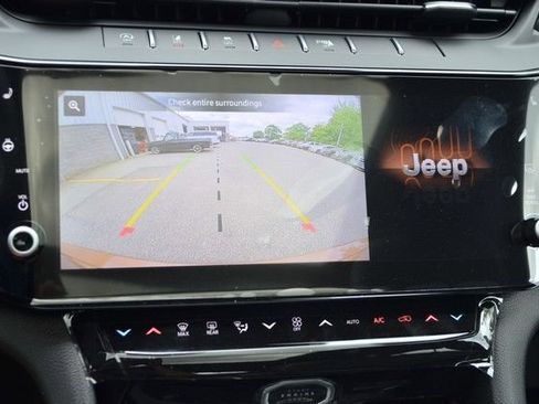New 2026 Jeep Grand Cherokee Limited AWD/4WD image 29