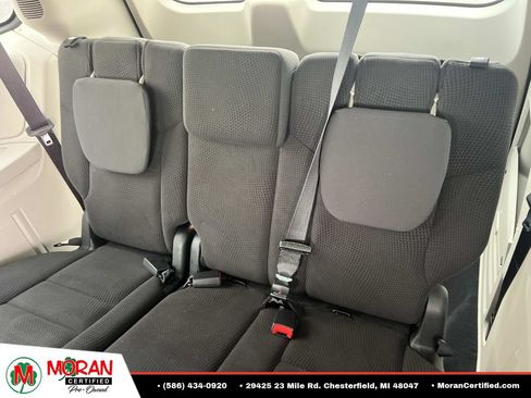 Used 2018 Dodge Grand Caravan SE w/ UConnect Hands-Free Group FWD image 14
