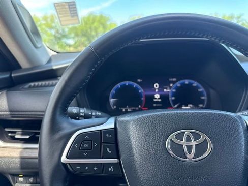 Used 2024 Toyota Grand Highlander AWD image 12