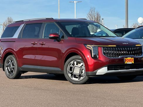 New 2026 Kia Carnival EX image 2
