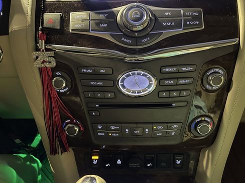 Used 2016 INFINITI QX80 Base w/ 22" Wheel Package image 16