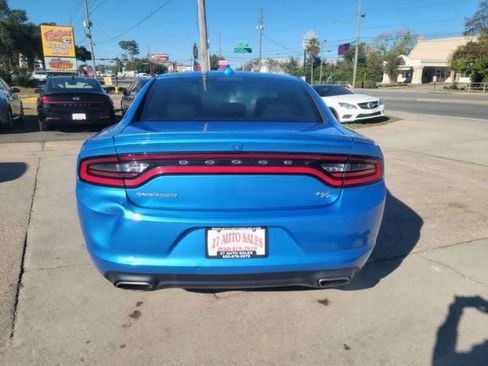 Used 2015 Dodge Charger R/T image 6