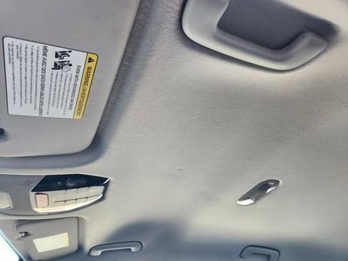 Used 2025 Kia K4 LXS image 25