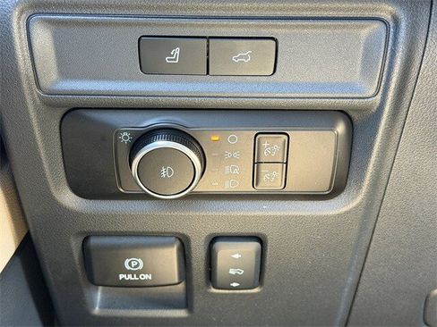 Used 2024 Ford Expedition Max Limited image 24