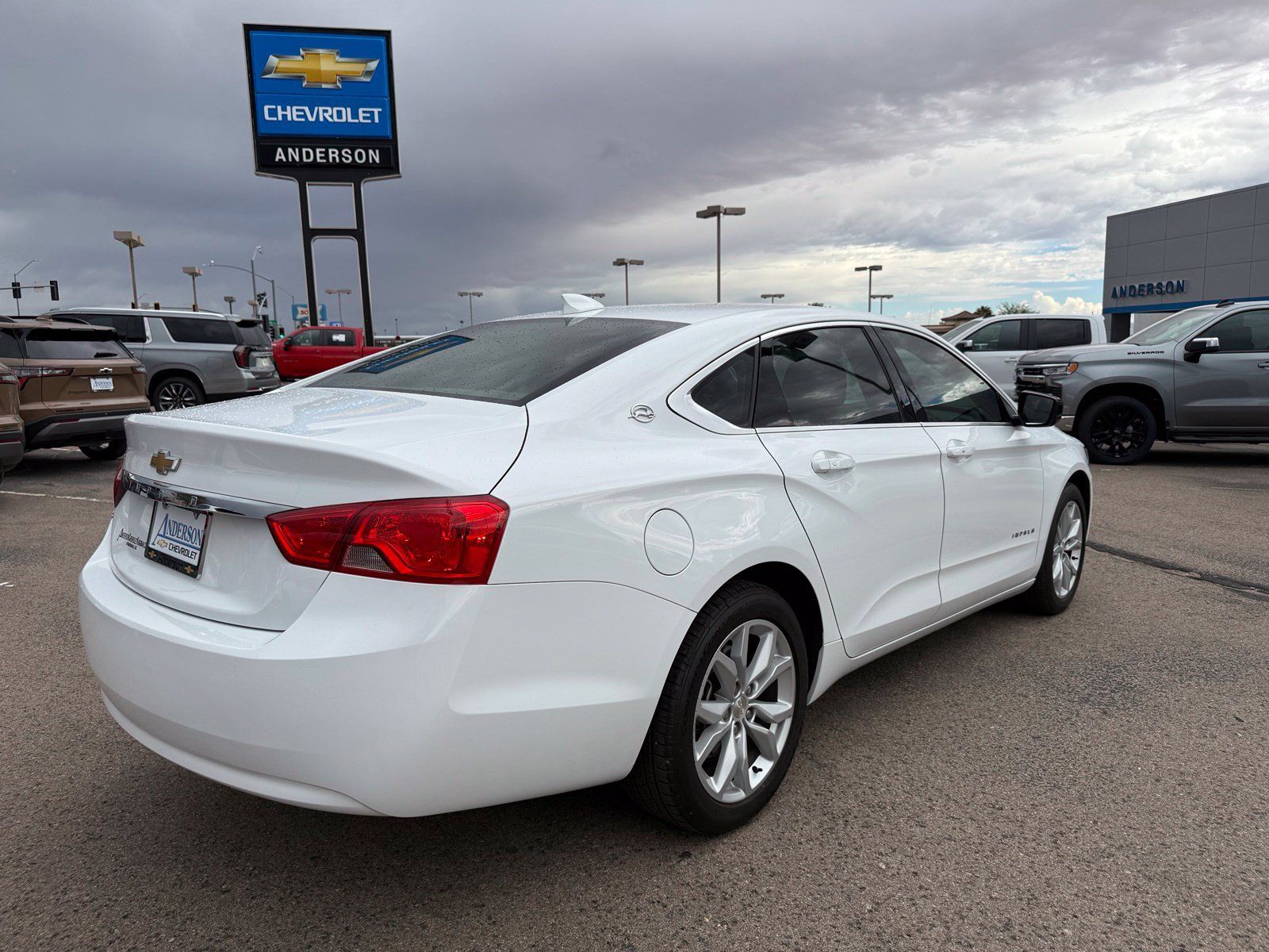 Used 2018 Chevrolet Impala LS FWD image 5