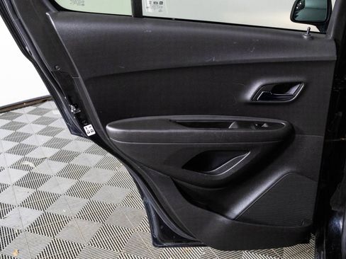 Used 2020 Chevrolet Trax LS w/ Tint and Cruise Package image 34