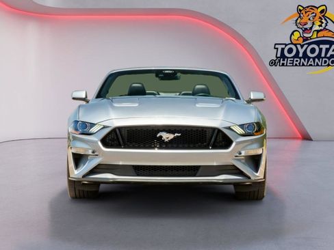 Used 2022 Ford Mustang GT Premium w/ Equipment Group 401A RWD image 2