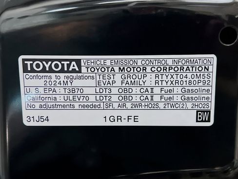 Used 2024 Toyota 4Runner TRD Sport w/ Technology Package AWD/4WD image 22