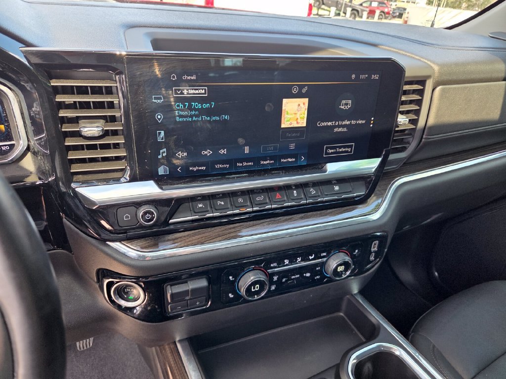 Used 2023 Chevrolet Silverado 1500 RST AWD/4WD image 26