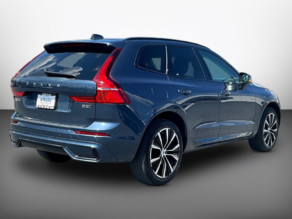 Used 2025 Volvo XC60 B5 Plus w/ Protection Package Premier AWD/4WD image 6